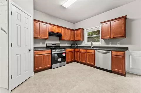 2102 Executive Dr, Duluth, GA 30096 photo 19