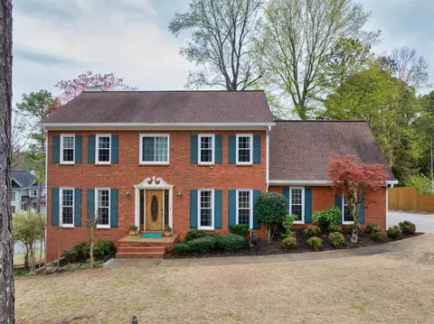 2050 Plantation Rd, Lawrenceville, GA 30044