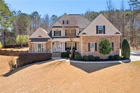 340 Housman Dr, Fayetteville, GA 30215