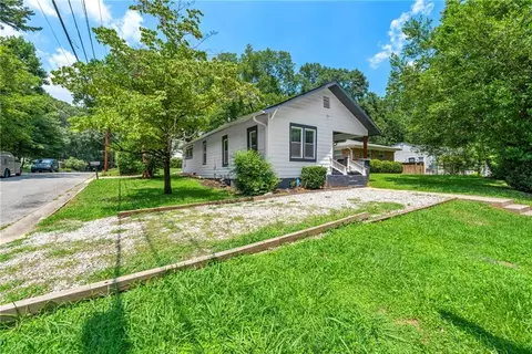 265 Maple St, Hapeville, GA 30354