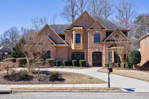 1540 Turtle Pond Dr, Hoschton, GA 30548