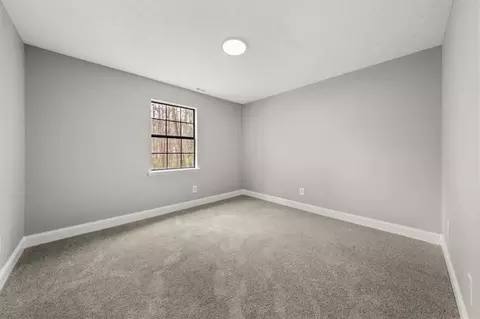 Bedroom - 7012 Winter Woods Ct, Morrow, GA 30260 photo 4 of 8