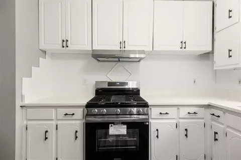 Kitchen - 7012 Winter Woods Ct, Morrow, GA 30260 photo 3 of 5