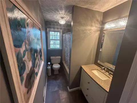 Bath - 7503 E Cherokee Dr, Canton, GA 30115 photo 5 of 7