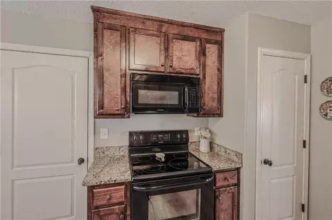 Kitchen - 1688 Dillard Way, Bethlehem, GA 30620 photo 2 of 2