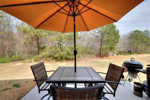 Exterior - 1688 Dillard Way, Bethlehem, GA 30620 photo 6 of 7