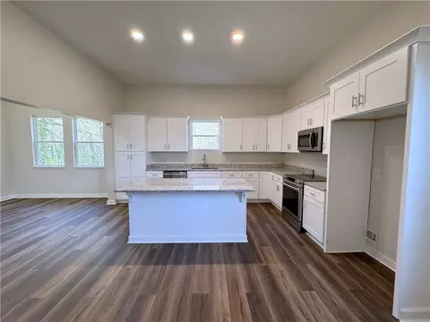 Kitchen - 102 E 14th St SW, Rome, GA 30161 photo 1 of 7
