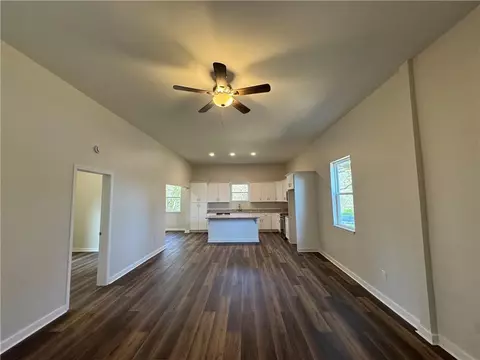 Living - 102 E 14th St SW, Rome, GA 30161 photo 1 of 7
