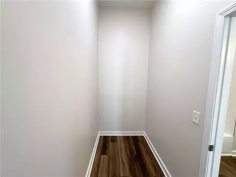 Entry Way - 102 E 14th St SW, Rome, GA 30161 photo 1 of 1