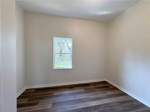 Bedroom - 102 E 14th St SW, Rome, GA 30161 photo 1 of 10
