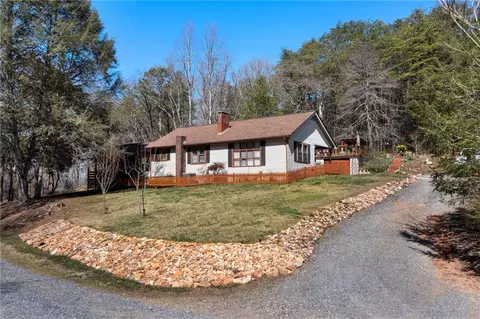 111 Vellenorth Rd, Blue Ridge, GA 30513