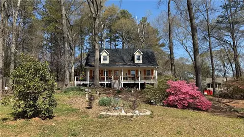 705 Mill Creek Rdg, Woodstock, GA 30188