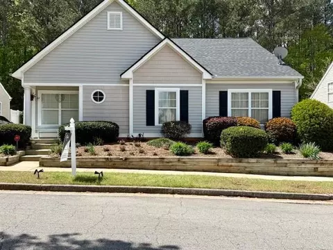 3775 Pine Village Pl, Loganville, GA 30052