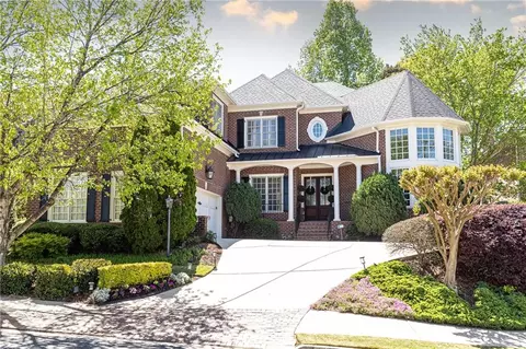 825 Glengate Pl, Atlanta, GA 30328