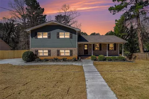 3515 Moonlight Forest Ct, Decatur, GA 30034