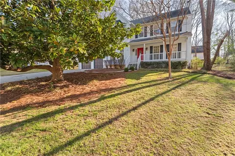 Exterior - 4197 Pullman Ln, Austell, GA 30106 photo 13 of 14