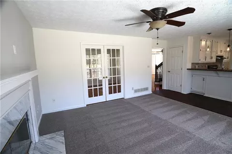 Living - 4197 Pullman Ln, Austell, GA 30106 photo 8 of 14
