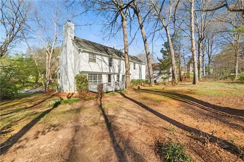 Exterior - 4197 Pullman Ln, Austell, GA 30106 photo 7 of 14