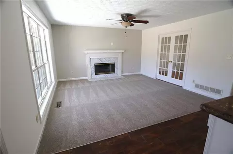 Living - 4197 Pullman Ln, Austell, GA 30106 photo 6 of 14