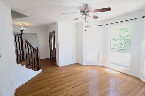 Living - 4197 Pullman Ln, Austell, GA 30106 photo 3 of 14