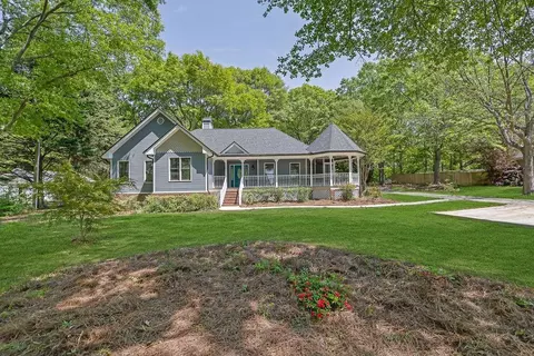 2000 Mcconnell Rd, Grayson, GA 30017