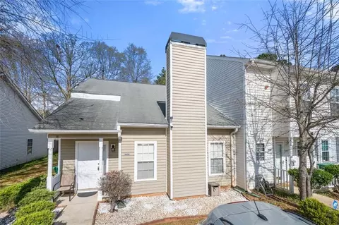 6450 Wellington Chase Ct, Lithonia, GA 30058