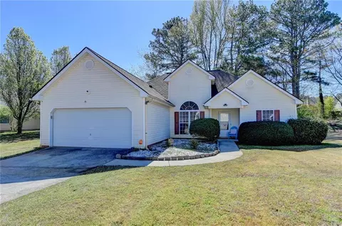 4652 Huff Park Ct, Snellville, GA 30039