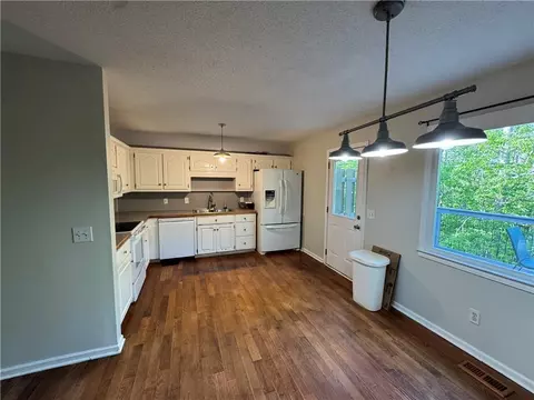 Kitchen - 641 Cutoff Rd, Jasper, GA 30143 photo 1 of 2