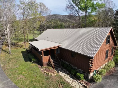 512 E Valley Rd NE, Rydal, GA 30171 photo 5