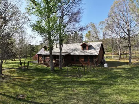 512 E Valley Rd NE, Rydal, GA 30171 photo 2