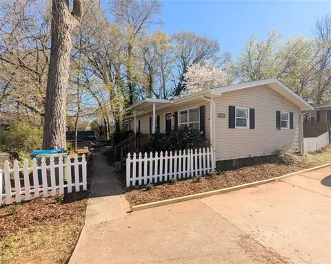 2051 College Ave NE, Atlanta, GA 30317