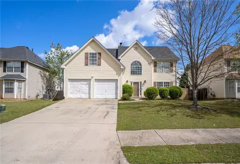 1297 Partridge Ln, Riverdale, GA 30296