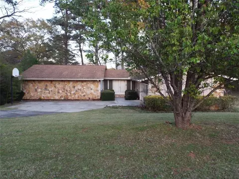 2356 Fieldstone Dr SE, Conyers, GA 30013
