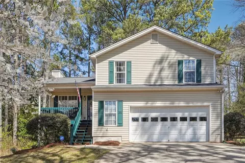 656 New Hope Rd, Lawrenceville, GA 30046