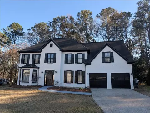 3442 Fox Hollow Dr, Marietta, GA 30068