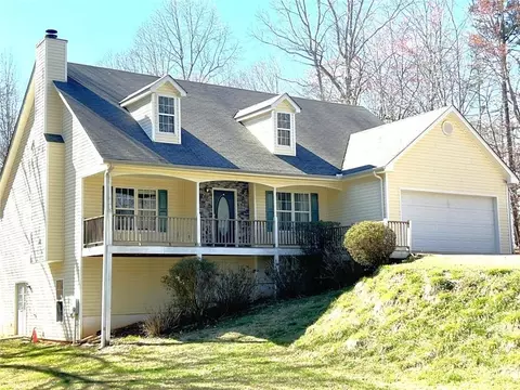 16 East Windsor Way, Dawsonville, GA 30534