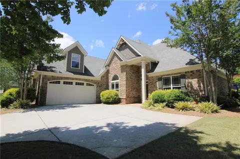 1520 Camden Cove Dr, Cumming, GA 30040