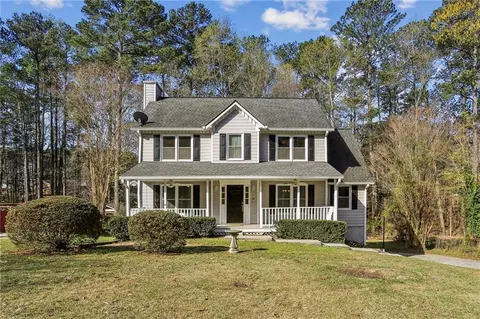 928 Gate Post Ln, Lawrenceville, GA 30044