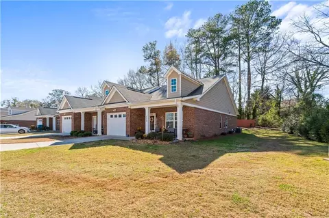 230 Rosenwald Ln, Hampton, GA 30228 photo 4
