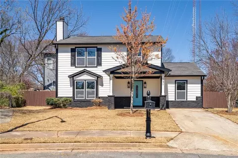 131 Scruggs Ct NE, Atlanta, GA 30307