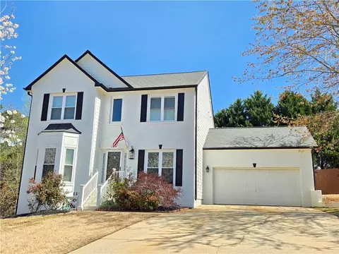 3155 Brookeview Ln, Kennesaw, GA 30152