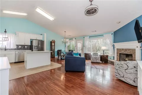 775 Freeman Dr, Covington, GA 30016 photo 5