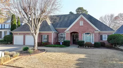 6330 Hunters View Ln, Cumming, GA 30041
