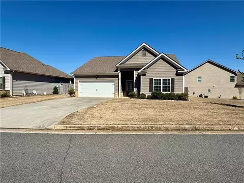 27 Shamrock Chase, Adairsville, GA 30103