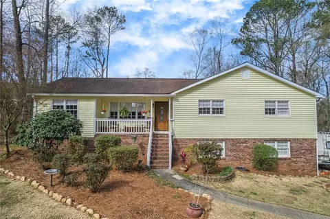 532 Rivercrest Dr, Woodstock, GA 30188