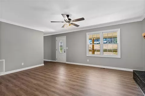 Living - 2963 Fork Rd, Gainesville, GA 30506 photo 2 of 3