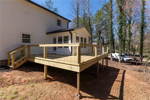 Exterior - 2963 Fork Rd, Gainesville, GA 30506 photo 2 of 5