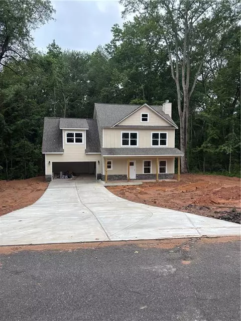 742 Joy St, Jackson, GA 30233