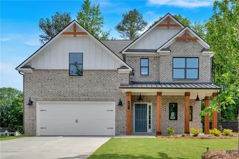380 Waterbluff Dr, Mableton, GA 30126