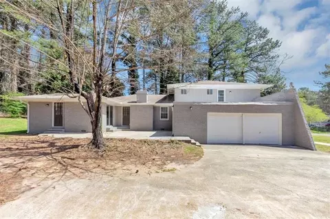 1507 Fair Haven Dr, Riverdale, GA 30296